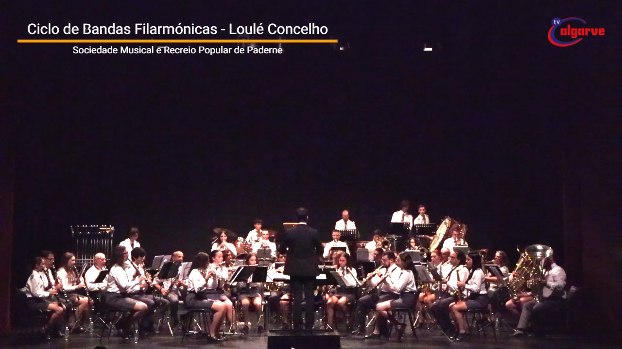 Banda da Sociedade Musical e Recreio Popular de Paderne.
